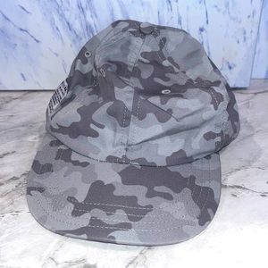 NEW To the market grey camo SnapBack hat